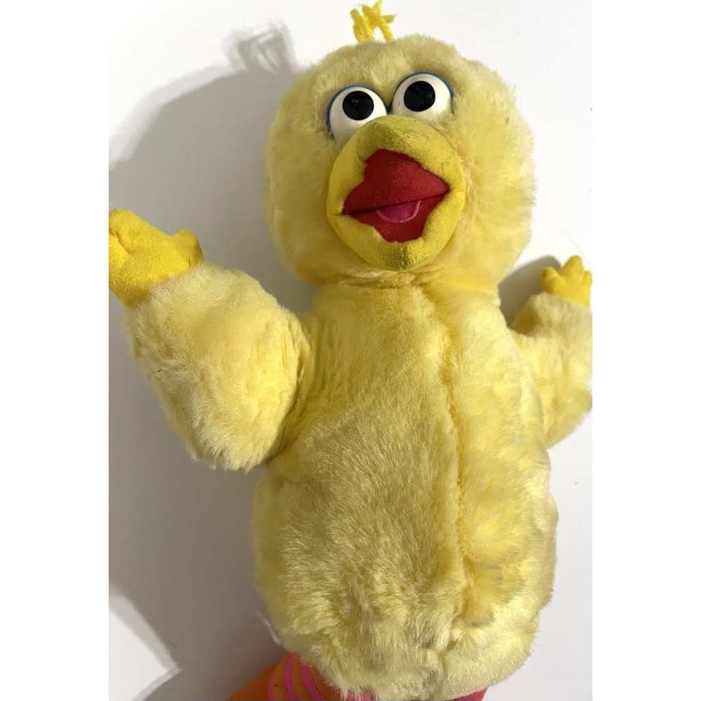 1997 Tyco Tickle Me Big Bird Sesame Street Plush Electronic Laughs & Shakes 12"